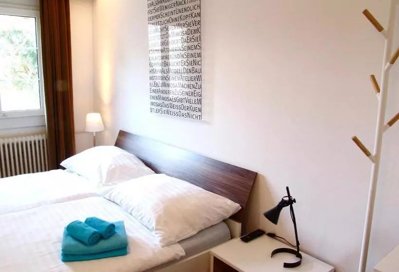 هتل Bedhub - Swisslodge Arbon