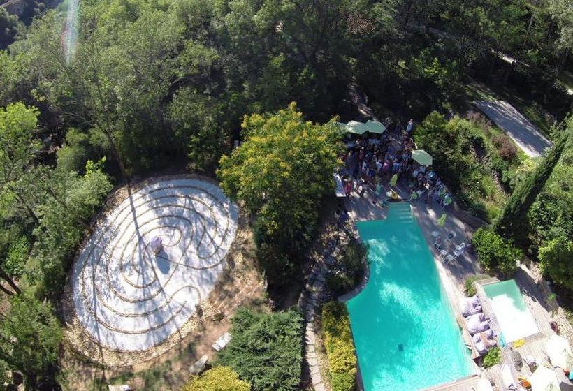 Отель Châteauzen