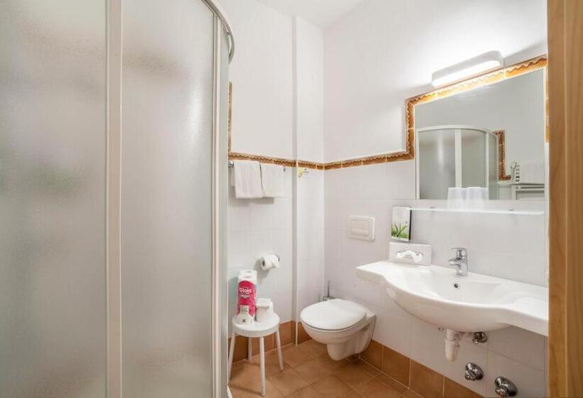 בית מלון כפרי Garni Appartement Gartenheim