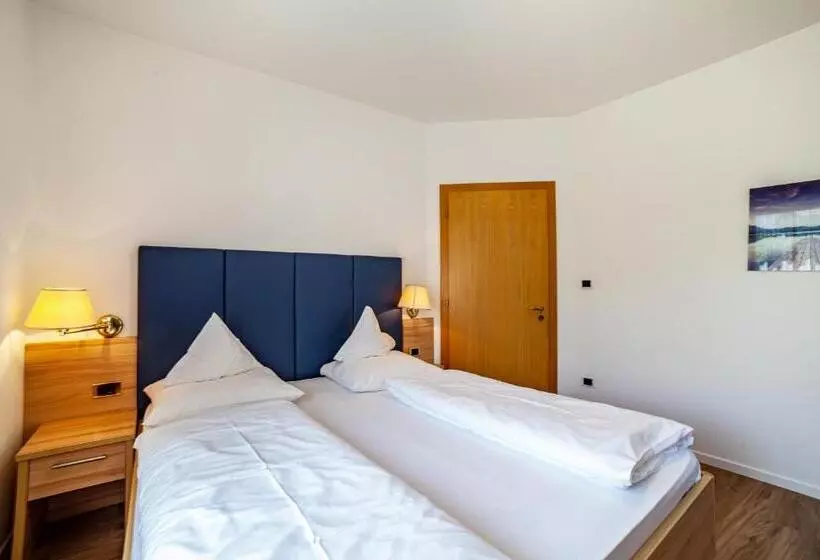 هتل Garni Appartement Gartenheim
