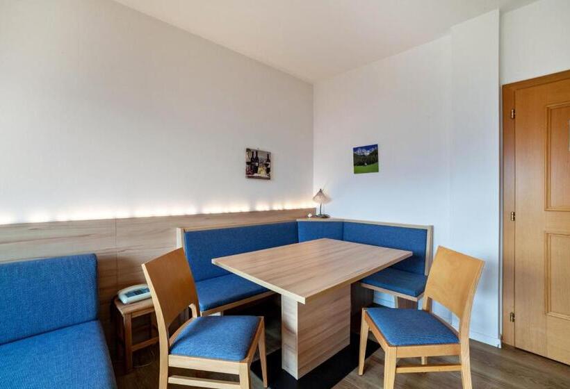 בית מלון כפרי Garni Appartement Gartenheim