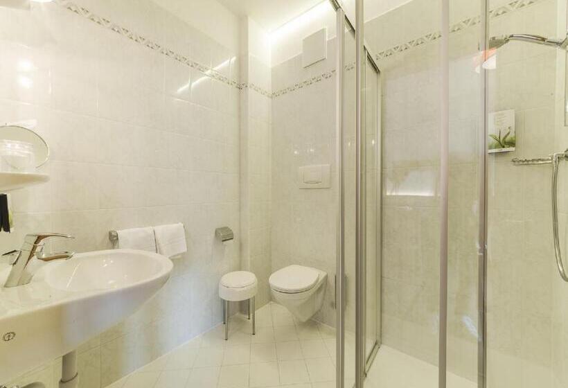 בית מלון כפרי Garni Appartement Gartenheim