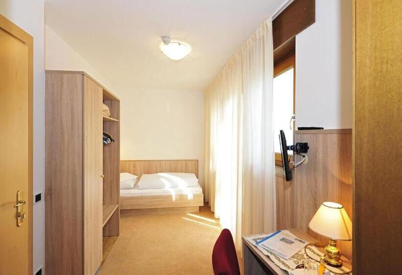 בית מלון כפרי Garni Appartement Gartenheim