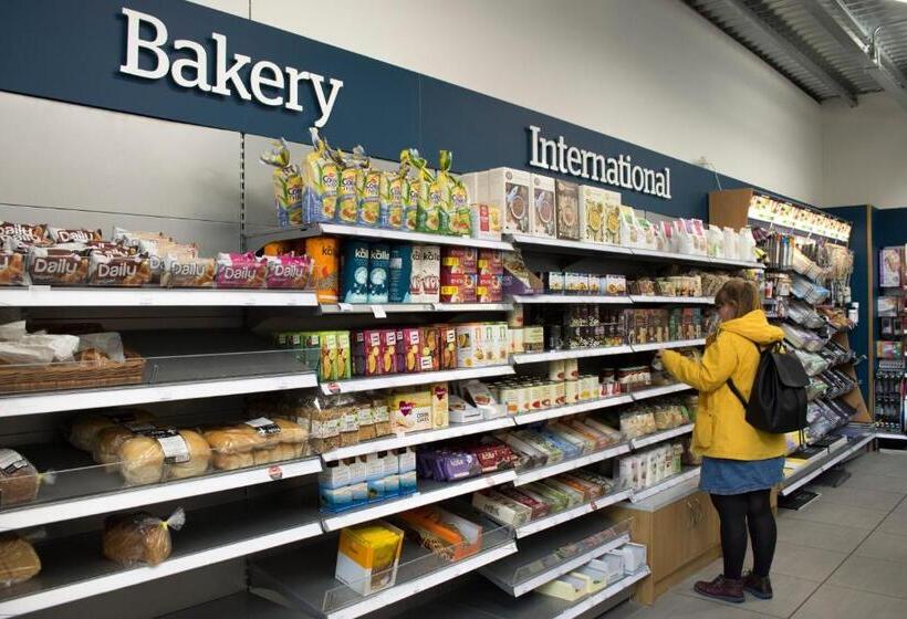 ホテル Glasney Rooms, University Campus Penryn