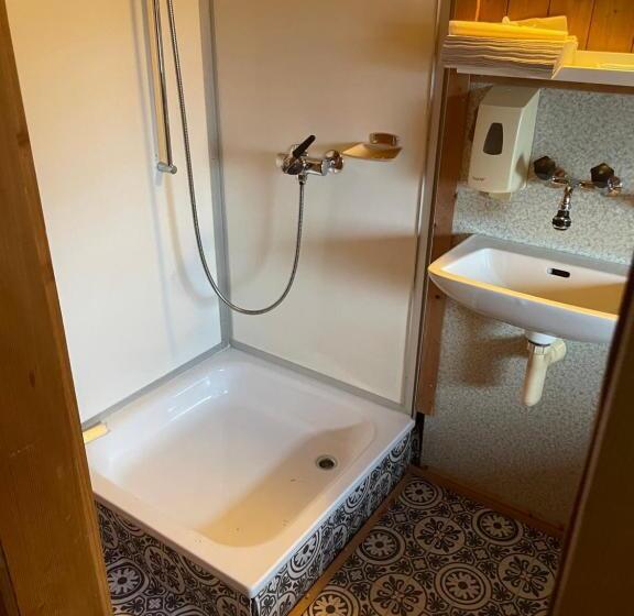 فندق Gästehaus Alpina In Fanas