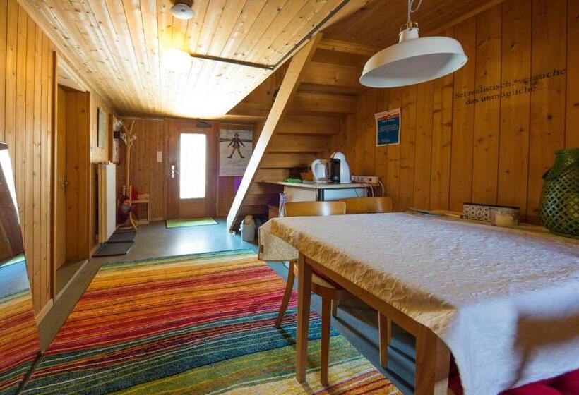 فندق Gästehaus Alpina In Fanas