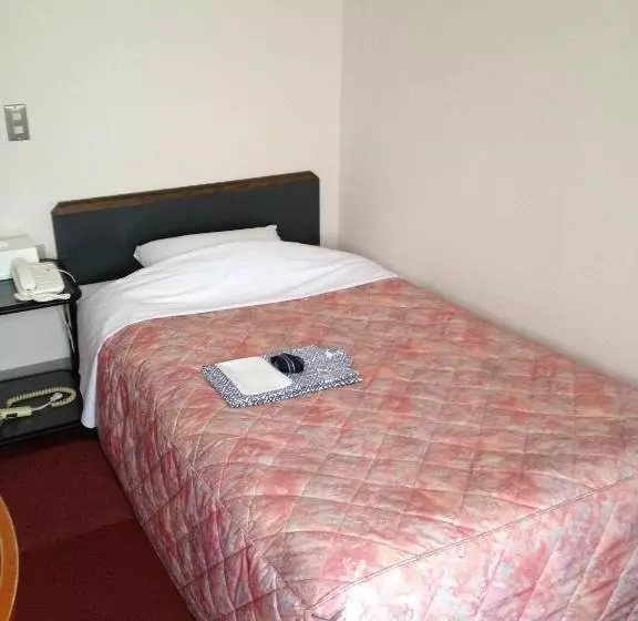 Hotelli Hirosaki Ekimae