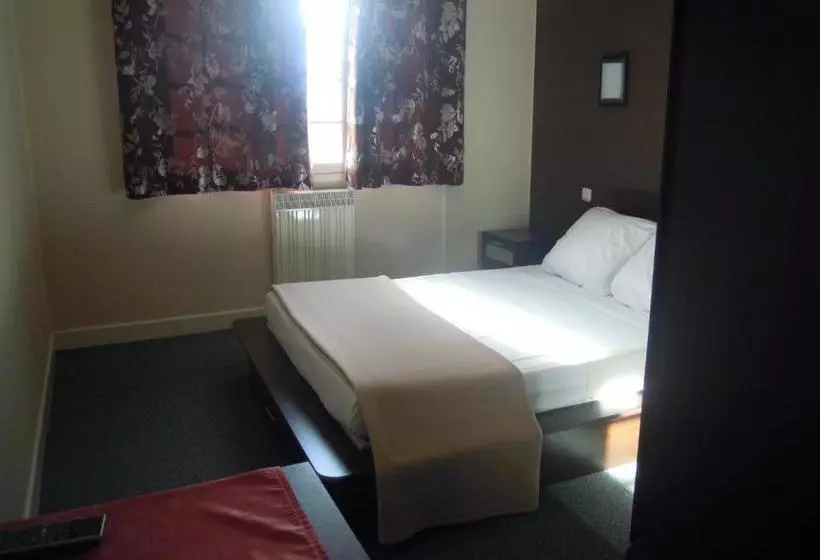 هتل Hôtel Cuulong