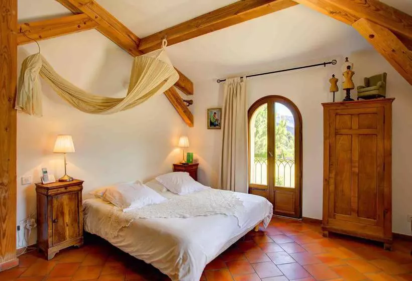 ホテル La Ferme Rose Hôtel De Charme