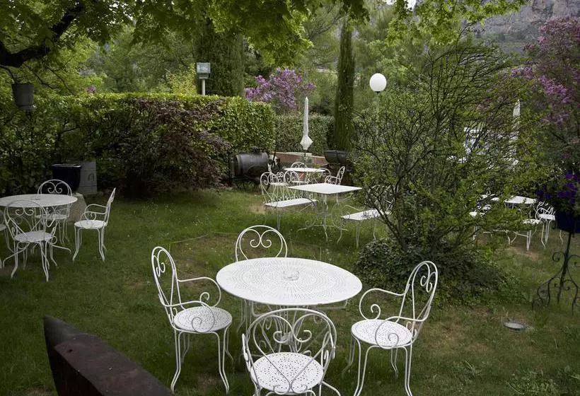 ホテル La Ferme Rose Hôtel De Charme