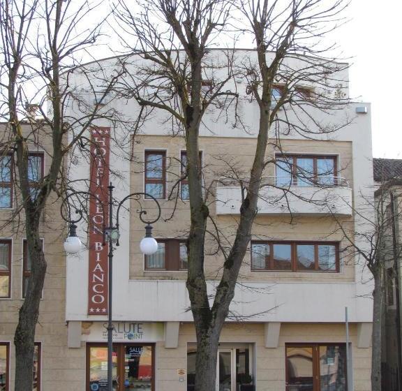 فندق Leon Bianco