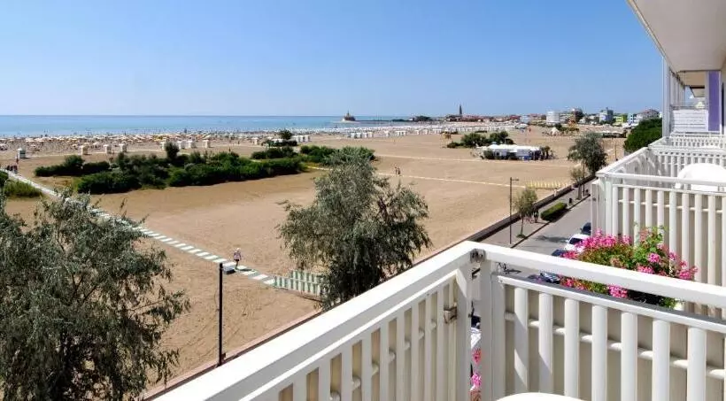 Hotel Levante