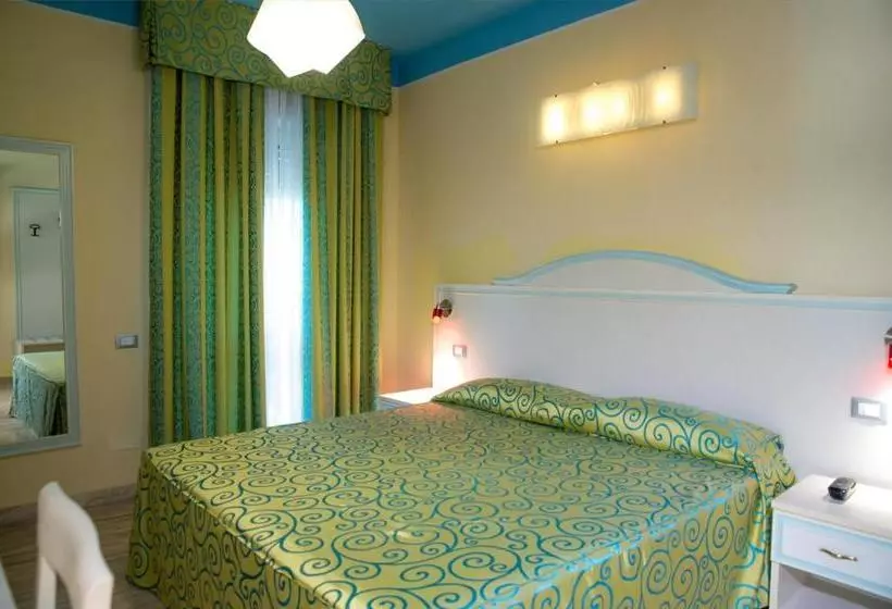 هتل Villa Aurora