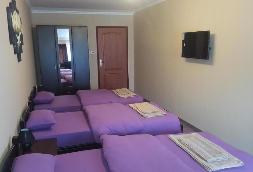 مُتل Villa Stefanija