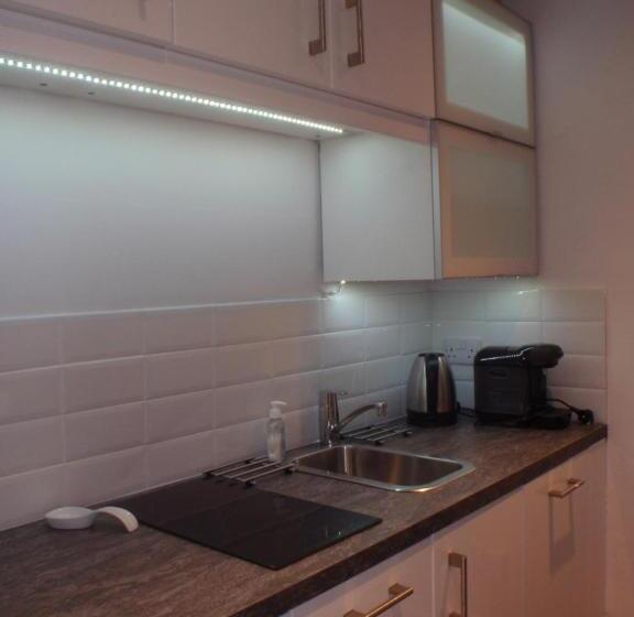 مبيت وإفطار Barnes Fell Apartments