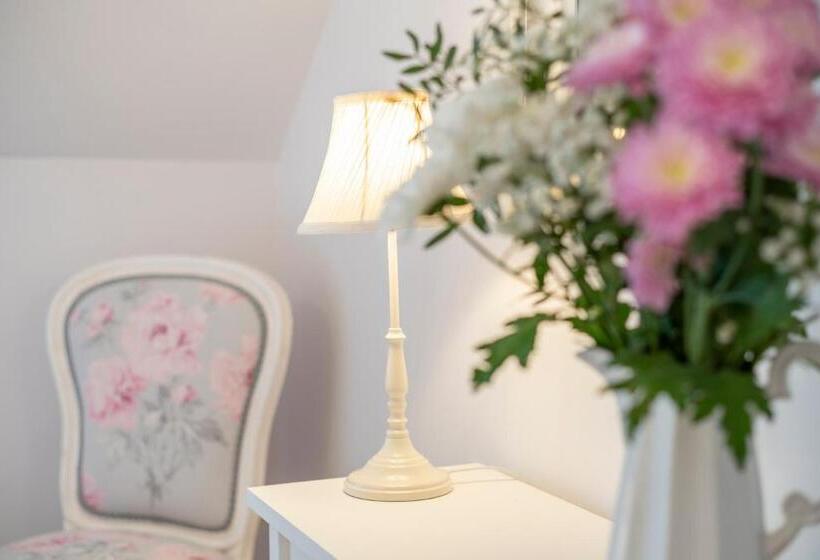 مبيت وإفطار Barnes Fell Apartments