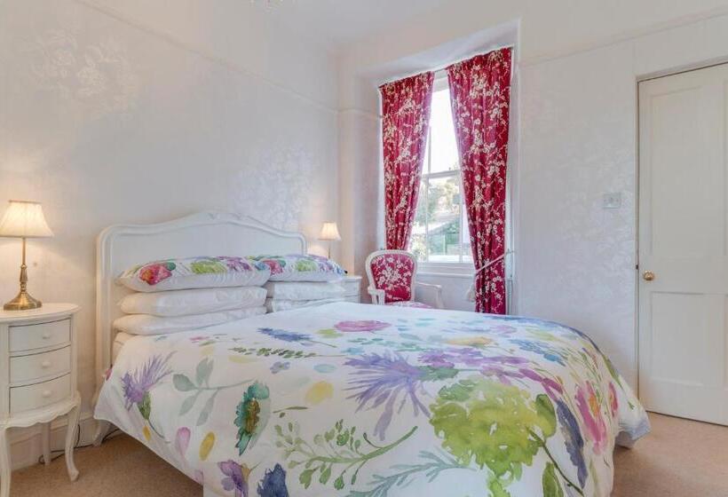 مبيت وإفطار Barnes Fell Apartments