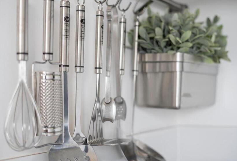 مبيت وإفطار Barnes Fell Apartments