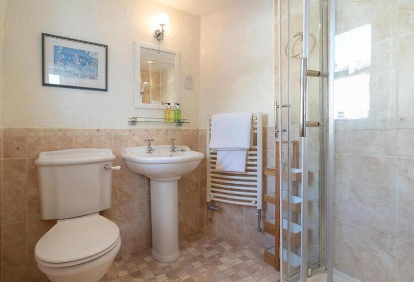 مبيت وإفطار Barnes Fell Apartments