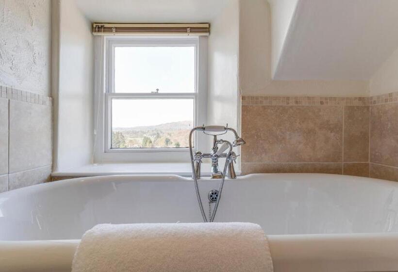 مبيت وإفطار Barnes Fell Apartments