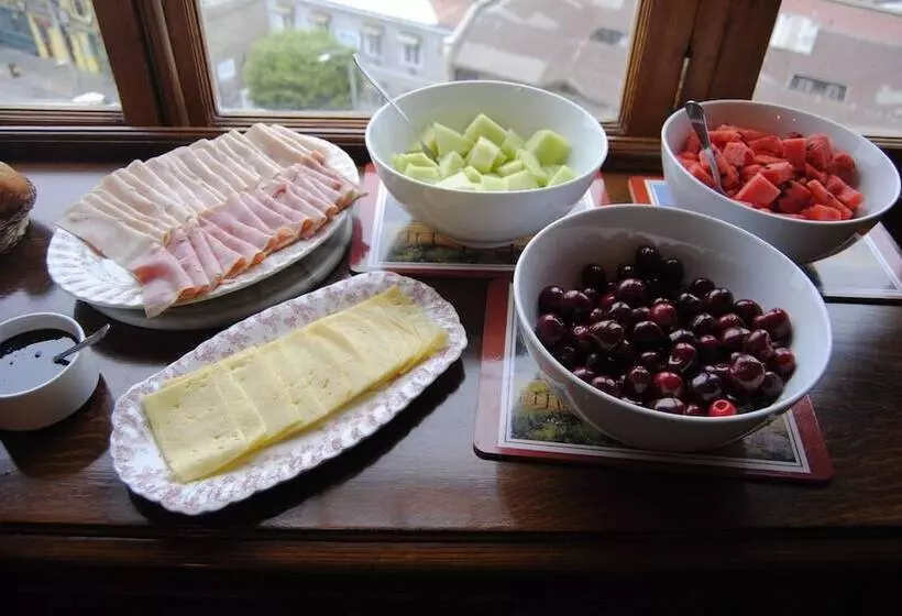 تختخواب و صبحانه Chocolate Manor House Hotel Boutique