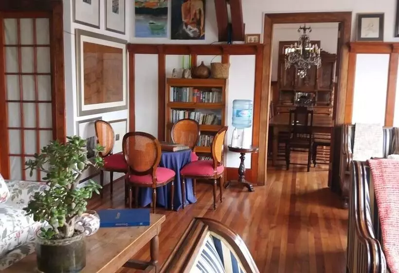 تختخواب و صبحانه Chocolate Manor House Hotel Boutique