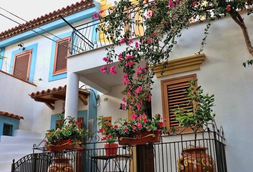 مبيت وإفطار La Casa Di Ivana