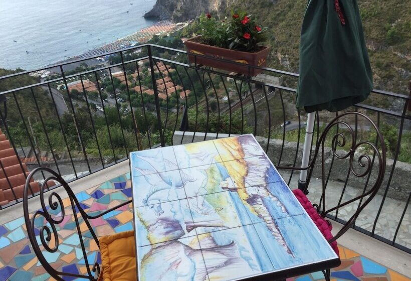 مبيت وإفطار La Casa Di Ivana