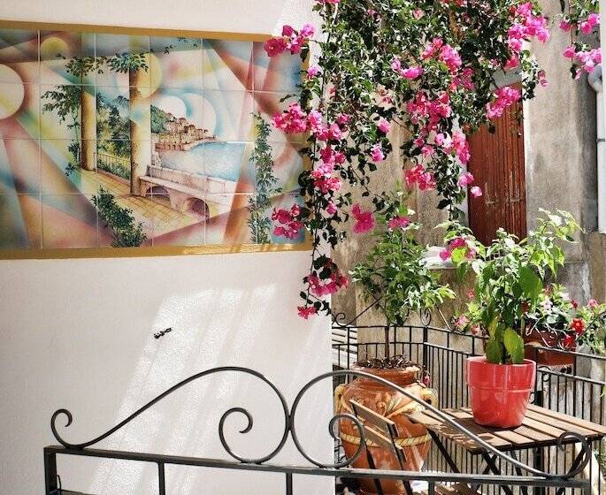 مبيت وإفطار La Casa Di Ivana