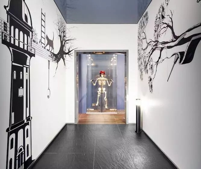 Boutique Hotel Paradox