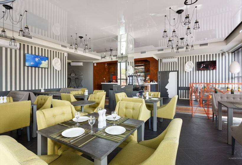 Boutique Hotel Paradox