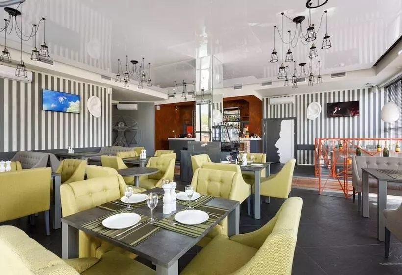 Boutique Hotel Paradox