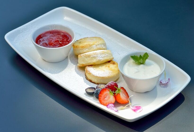 Boutique Hotel Paradox