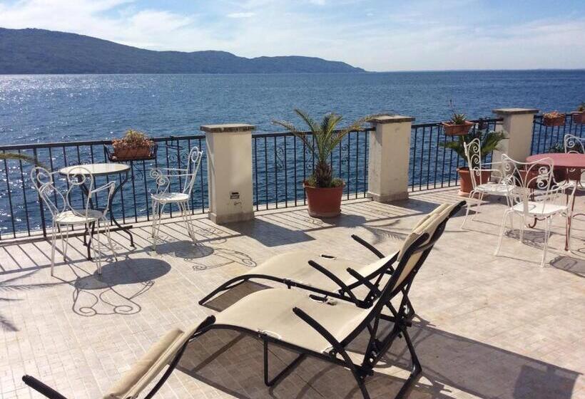 فندق Albergo Gargnano