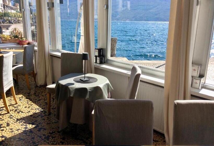 فندق Albergo Gargnano