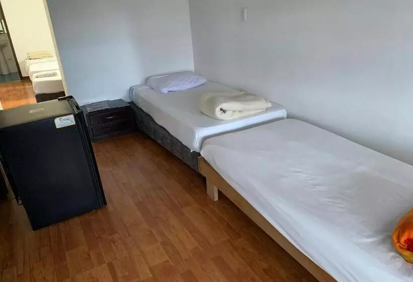 هتل Castellón Plaza