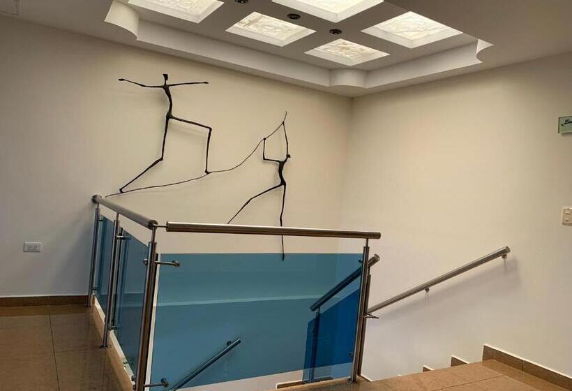 هتل Castellón Plaza