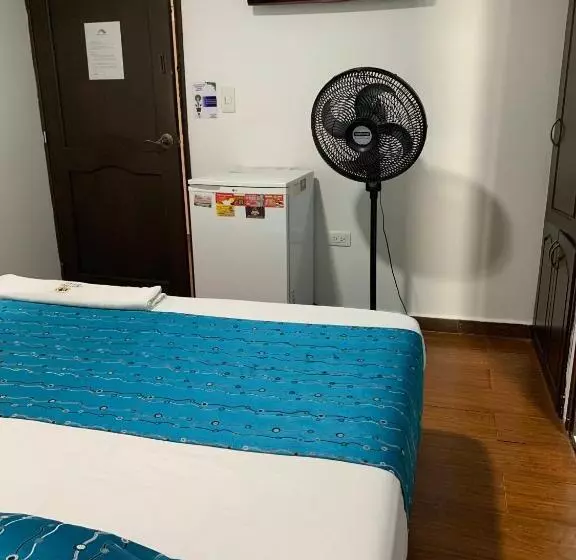 هتل Castellón Plaza