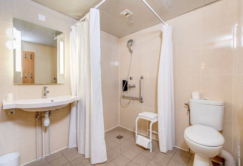 B&b Hotel Orly Rungis Aéroport 2 étoiles