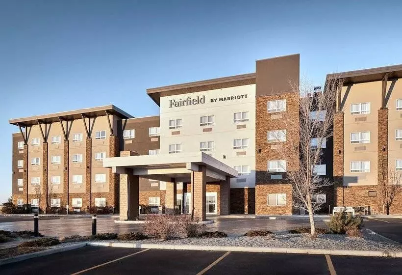 Hotelli Fairfield Inn & Suites By Marriott Airdrie