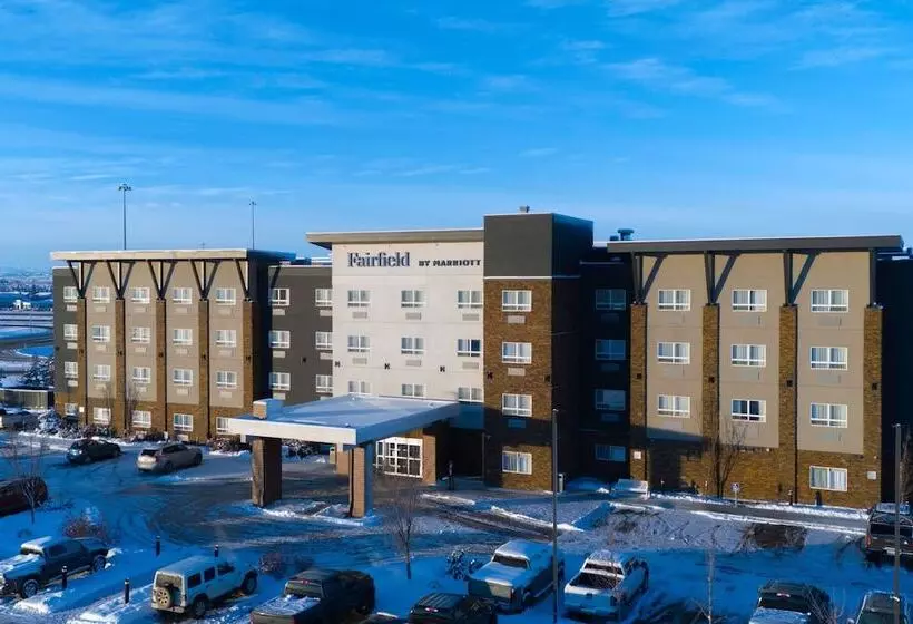 Hotelli Fairfield Inn & Suites By Marriott Airdrie