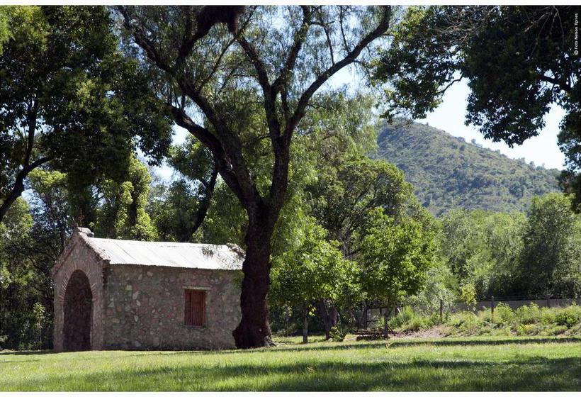 ホテル Estancia La Hungria