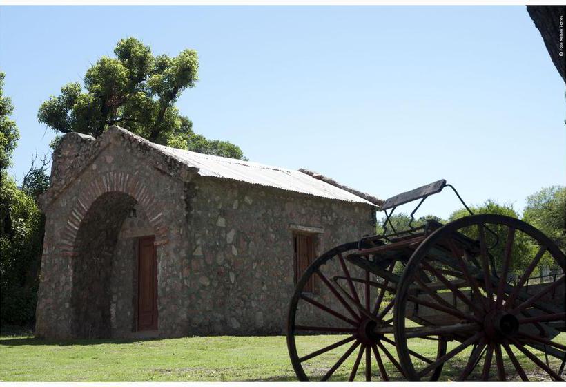 ホテル Estancia La Hungria