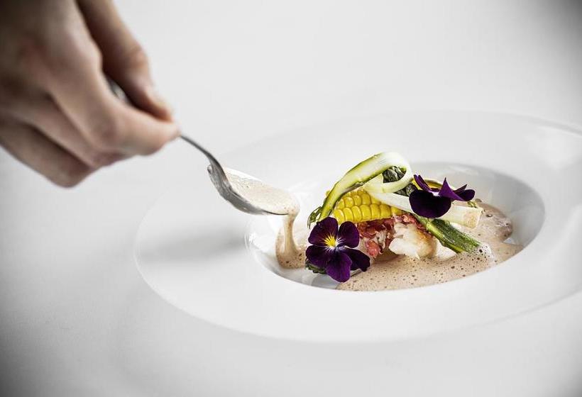 ホテル & Restaurant Fakkelgaarden