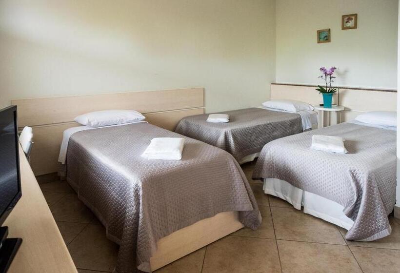 Hotel Holambra Garden