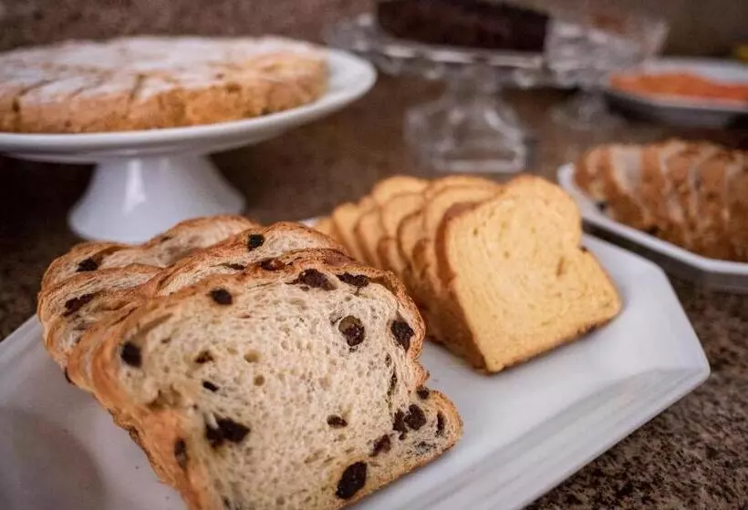 Hotelli Holambra Garden