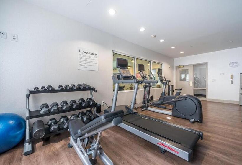 Holiday Inn Express Hotel & Suites Lagrange I 85, An Ihg