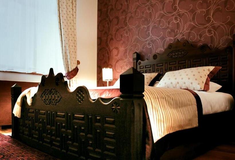 هتل İsa Begov Hamam