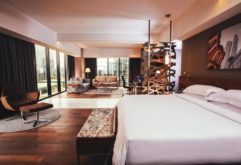 هتل Krystal Grand Suites Insurgentes