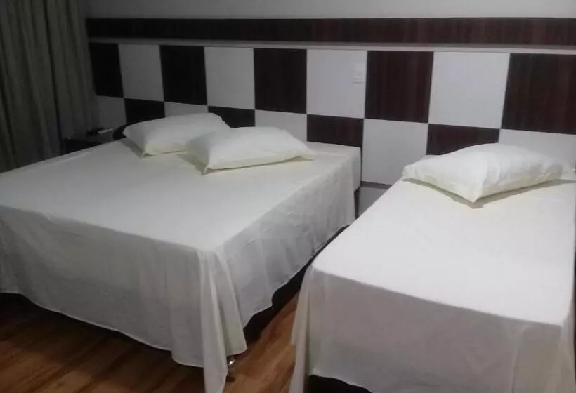 ホテル Maestro Villa Do Lago Toledo